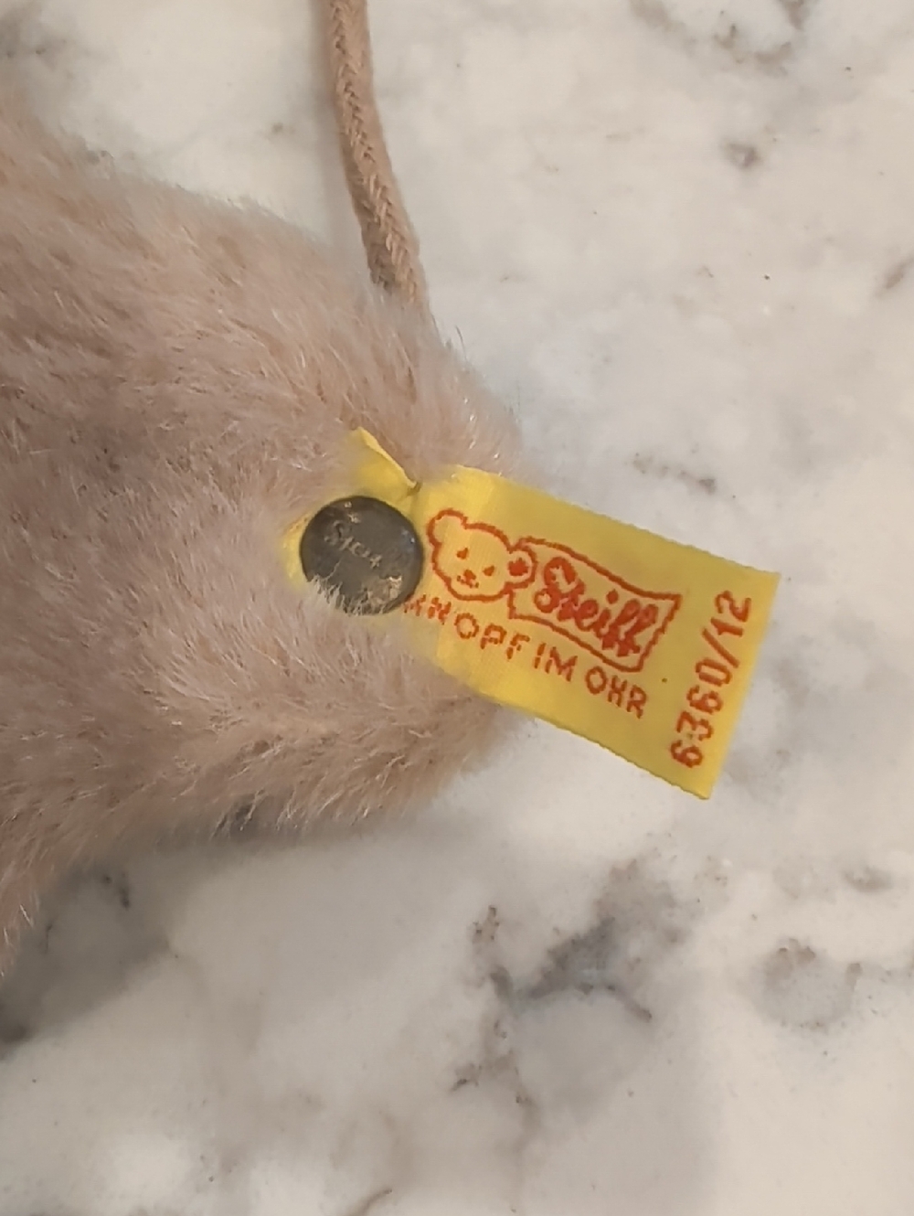 Steiff Fur Pouch - Picture 4 of 4